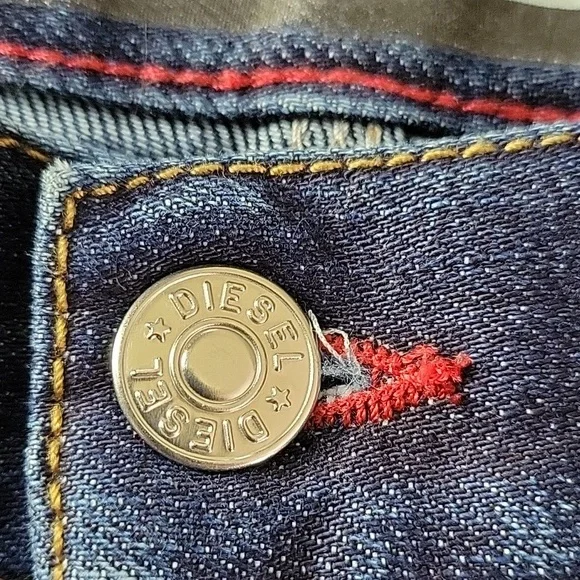 Diesel men's dark wash Carpenter Jeans feat. Coca-Cola sz 34x29 - Picture 11 of 13